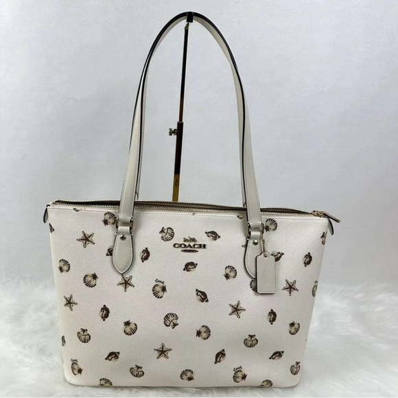 Coach Cream and Brown Seashell Tote Bag Gorgeous Beach Bag - Picture 1 of 7